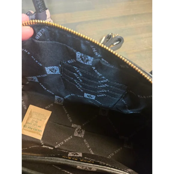 Women's Anne Klein Black Satchel Bag One Size Gold Hardware Leopard Scarf - Picture 5 of 8